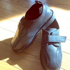 Boys dress shoes